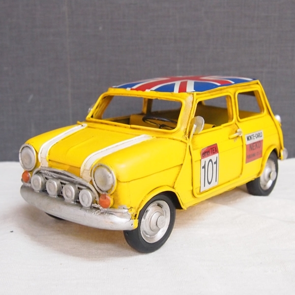 ブリキのおもちゃ車 ユニオンジャックミニクーパー・クラシックミニ (ローバーミニ) レーシングカー101ラリー／イエロー(Sサイズ)