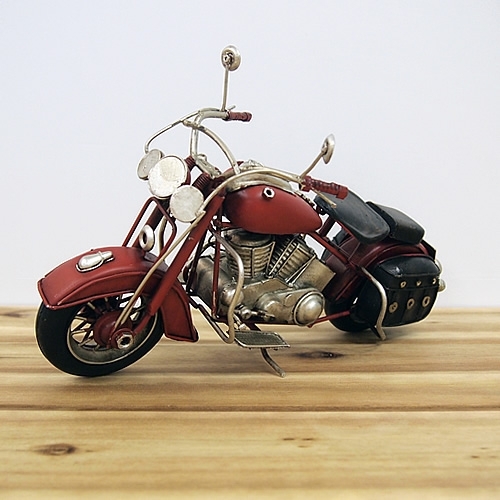 ブリキのおもちゃバイク インディアン(Indian)モデルヴィンテージオートバイ／レッド(Mサイズ)