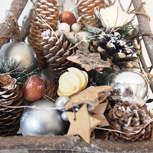 ナチュラルledスター形クリスマスリース ホワイト 大人のインテリア雑貨 通販